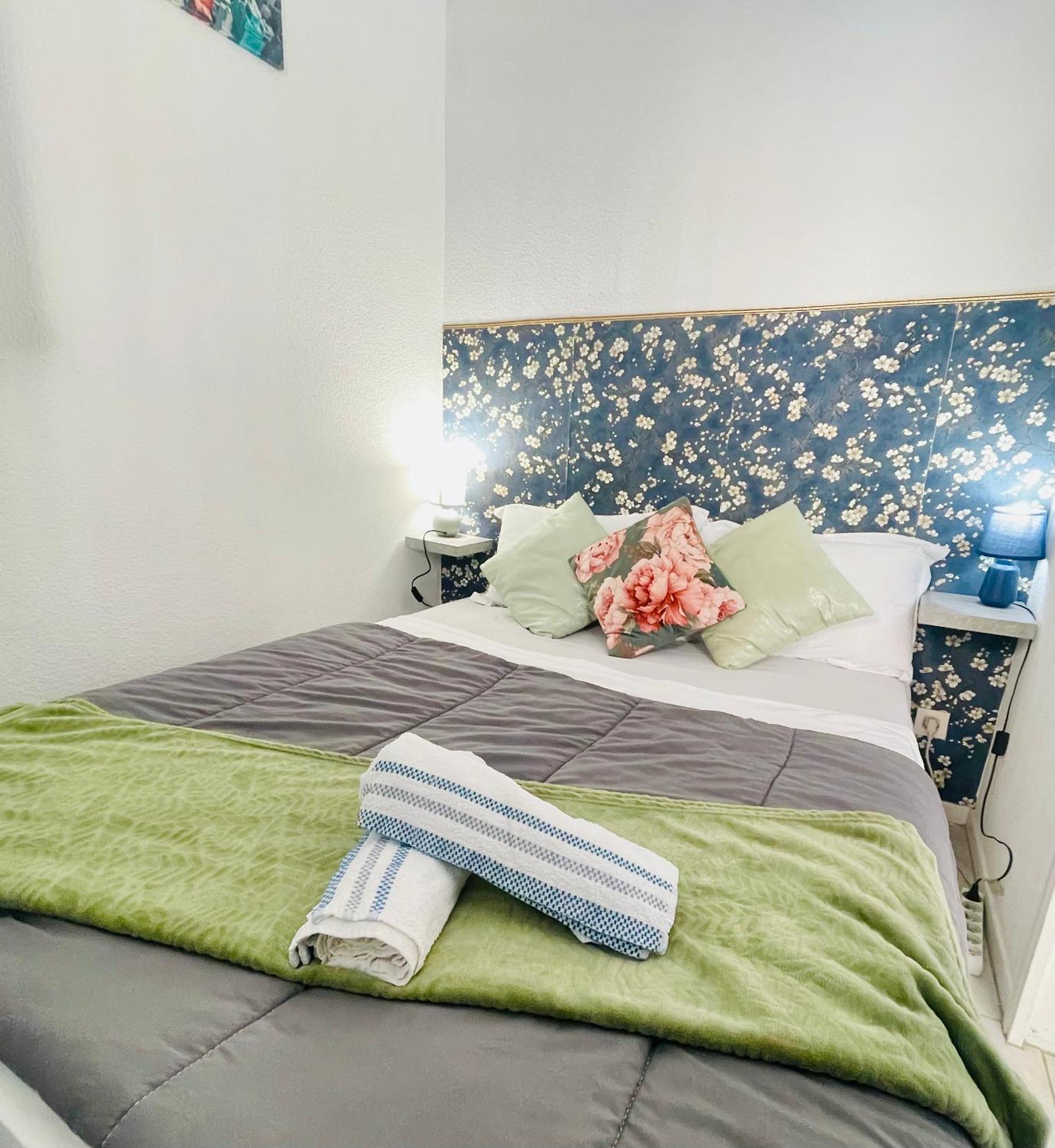 Joli Appartement Avec Piscine Sète Eksteriør billede